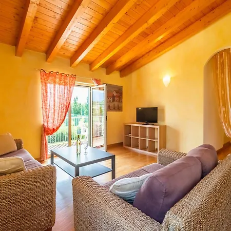דירה Modern In Sal With Swimming Pool *