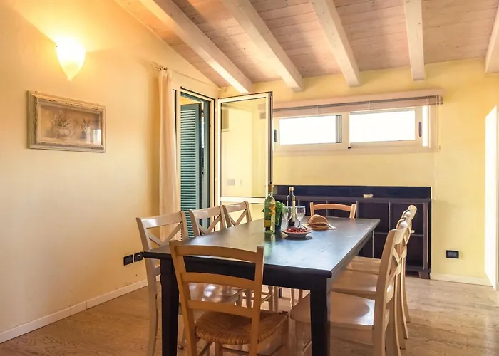 דירה Modern In Sal With Swimming Pool