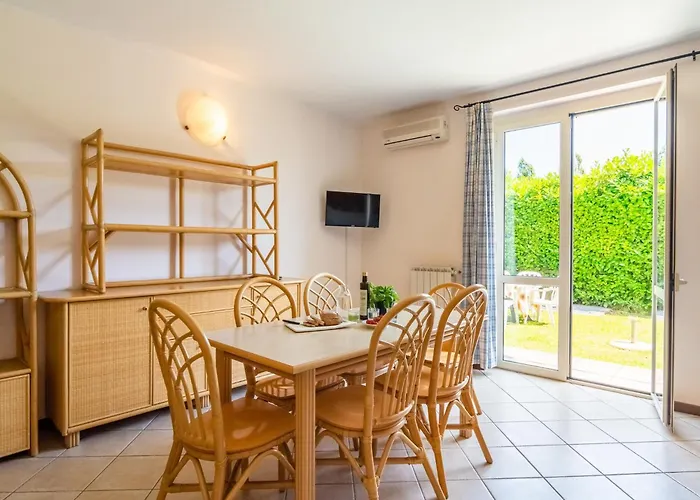דירה Modern In Sal With Swimming Pool