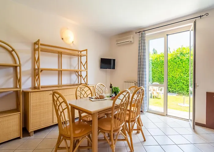 דירה Modern In Sal With Swimming Pool